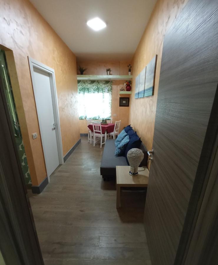 C&E Suites Roma Лидо ди Остия Екстериор снимка