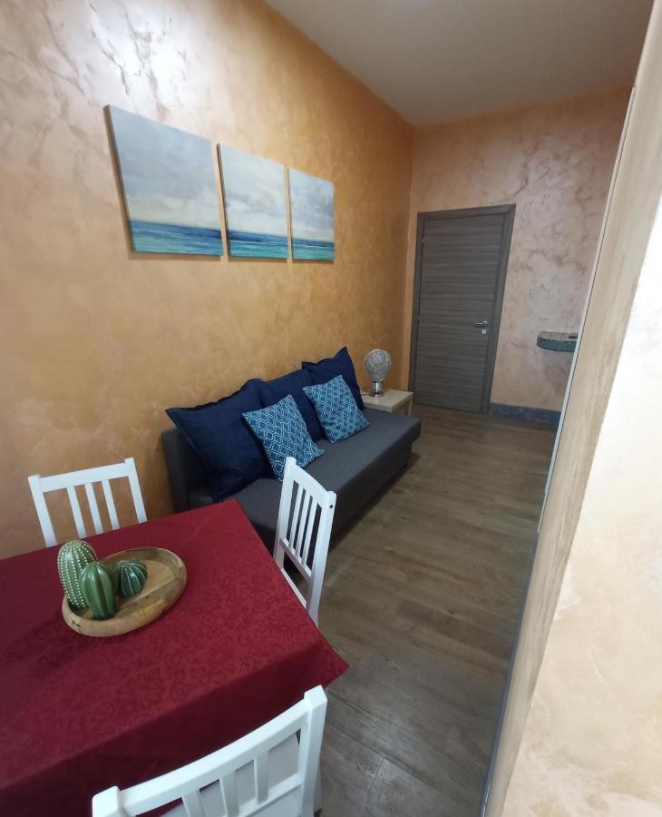 C&E Suites Roma Лидо ди Остия Екстериор снимка